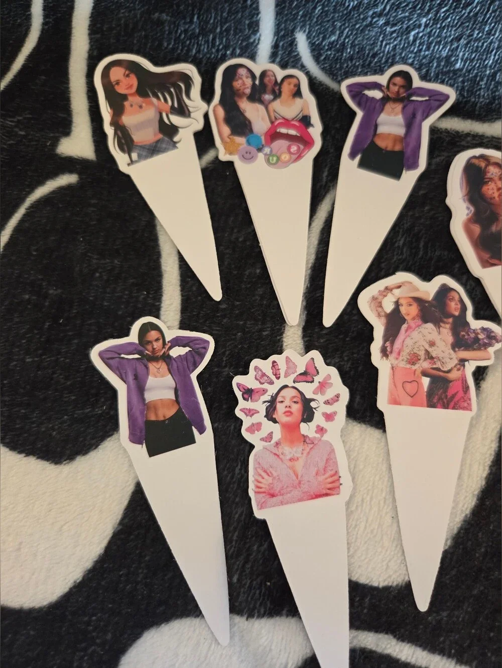 Olivia Rodrigo Theme Cupcake Toppers - Mixed Colors, NEW